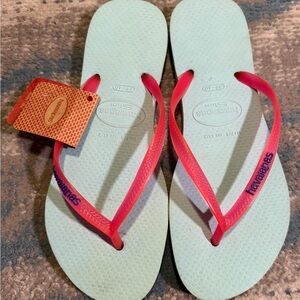 Havaianas Slim Flip Flops size 7/8